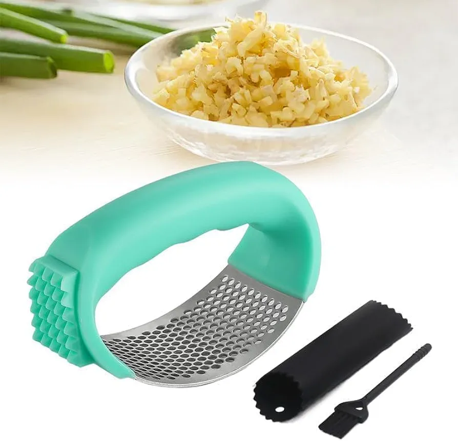 Stainless Steel Garlic Press, Garlic Chopper Garlic Press Rocker Set with Peeler, Garlic Mincer Crusher Masher with Peeler and Cleaning Brush, Garlic Chopper for Smash Garlic Kitchen Tools (Green)